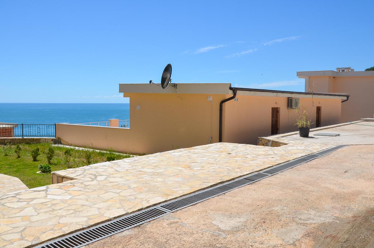 באר Villa Roan מראה חיצוני תמונה