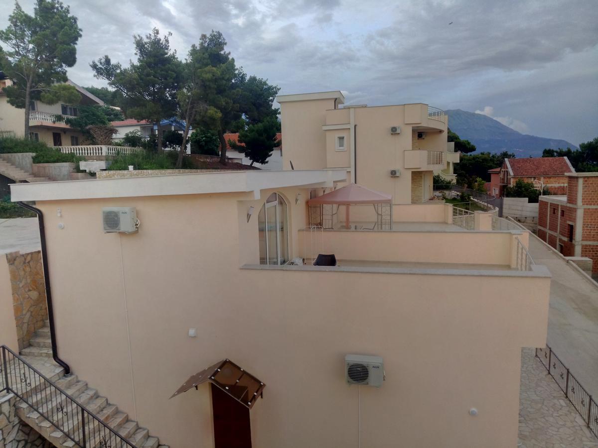 באר Villa Roan מראה חיצוני תמונה