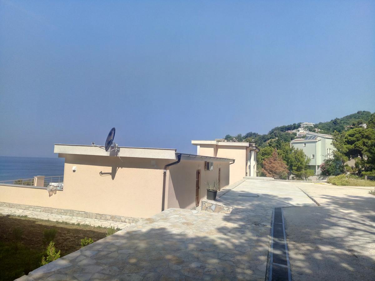 באר Villa Roan מראה חיצוני תמונה